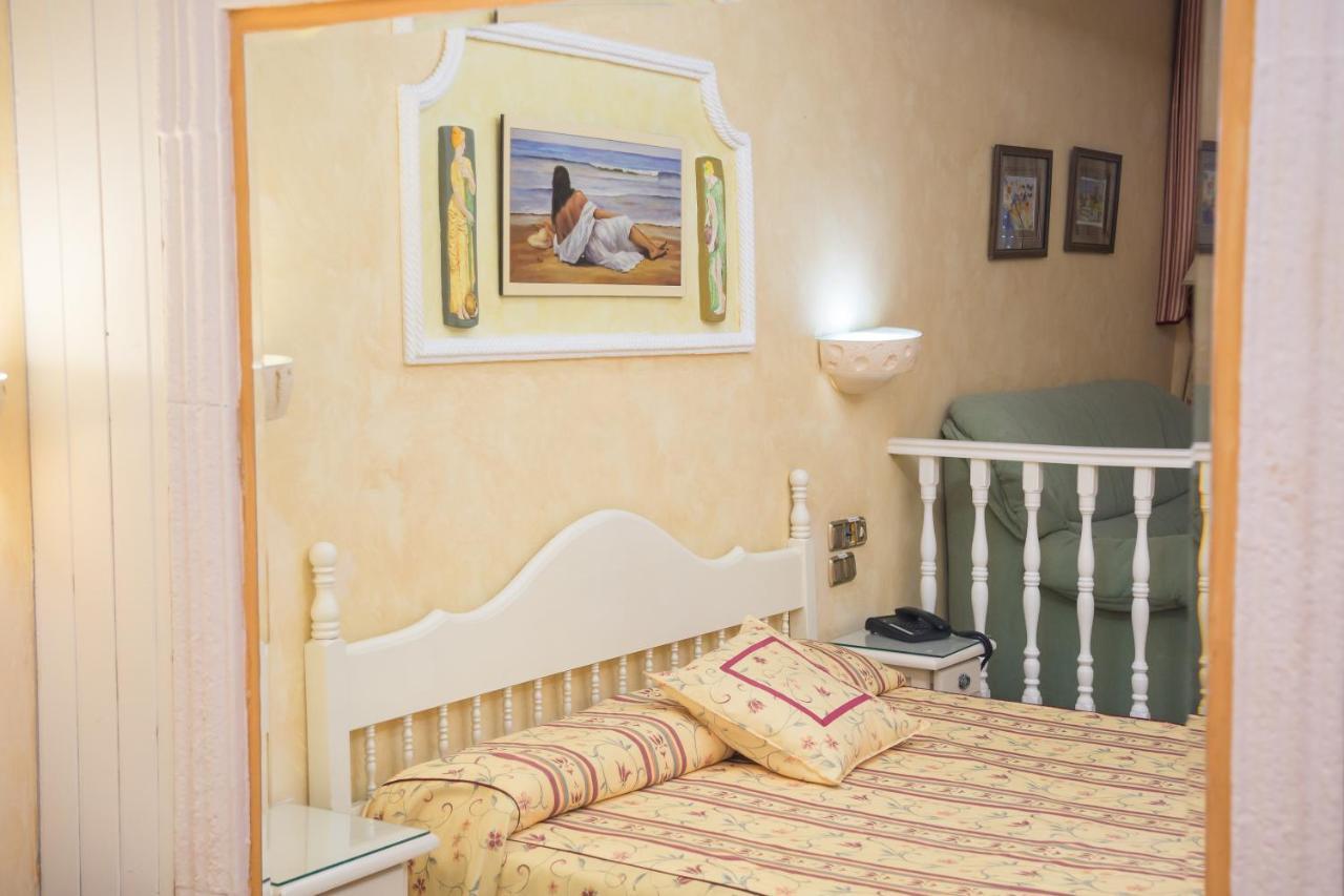 Los Arcos Dosbarrios エクステリア 写真